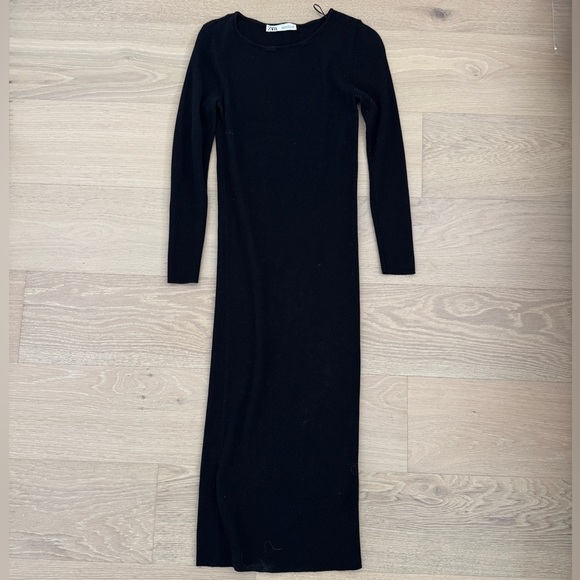 Zara Dresses & Skirts - Zara Black Midi Ribbed Dress